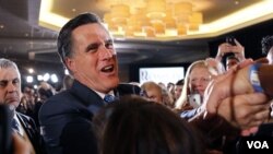 Mitt Romney berhasil menang di 6 dari 10 negara bagian AS yang menyelenggarakan kontes nominasi 'Super Tuesday', Selasa (6/3).