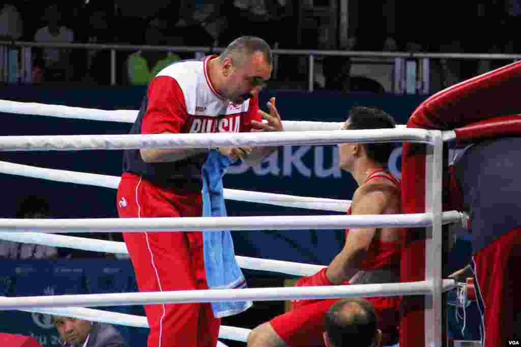 Kişilər arasında boks (Bakı Kristal Zalı)