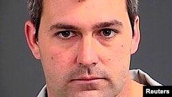 Photo non datée de Michael Slager, policier de North Charleston. Ce cliché a été transmis aux médias par le bureau du shérif du comte de Charleston Heights, Caroline du Sud.