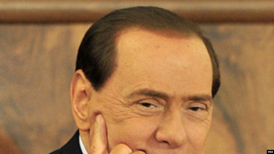Perdana Menteri Italia Silvio Berlusconi akan menghadapi peradilan berbagai kasus tuntutan terhadap dirinya mulai bulan depan.