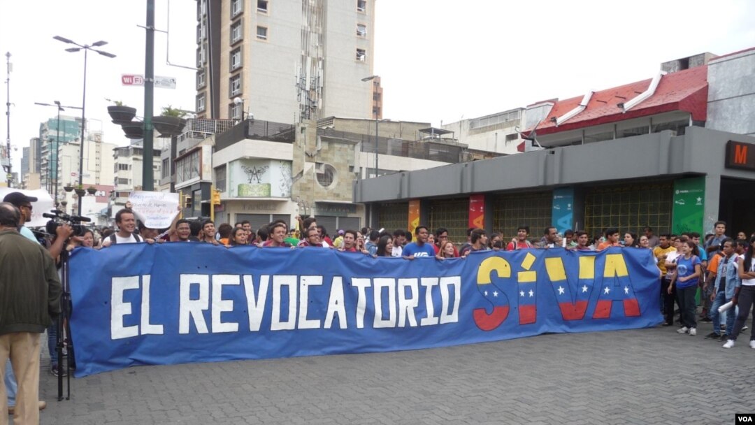 Aksi unjuk rasa para mahasiswa di Caracas, Venezuela (Foto: dok). 