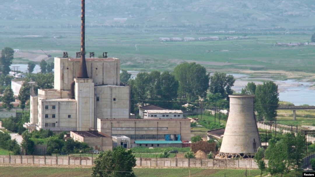 Reaktor nuklir Korea Utara di Yongbyon pada 2008. (Foto: Dok)