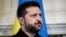 Президент України Володимир Зеленський під час зустрічі із прем'єр-міністром Британії Енді Бернем 14 жовтня у Лондоні. Фото: HENRY NICHOLLS/Pool via REUTERS