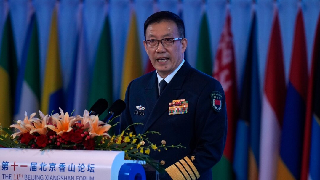 6b699c85-1d02-4381-a33b-