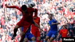 Bintang Liverpool Luis Suarez (kiri) kembali bermain dan tampil gemilang saat timnya mengalahkan Sunderland (foto: dok). 