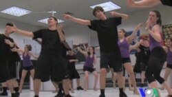 High School Students Perform in Show Choir