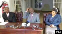 UMnu. Morgan Tsvangirai lomkakhe uNkosikazi Elizabeth Tsvangirai.j