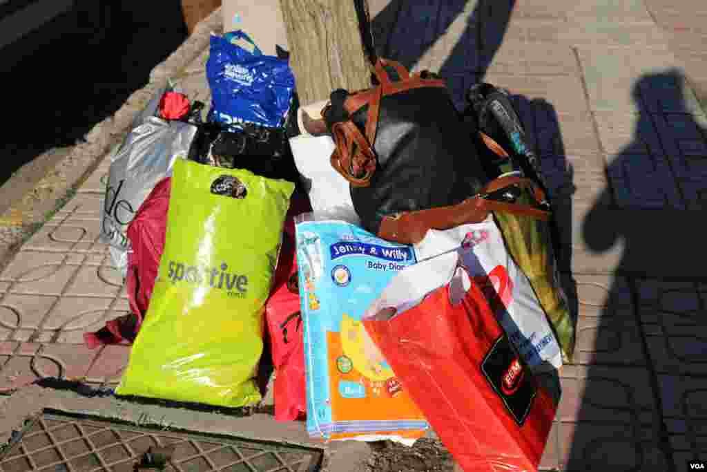 Residents living Sur district in Diyarbakir after the curfew was expanded