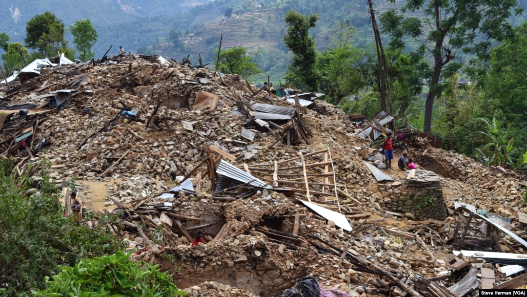 Distrik Sindhupolchok di Nepal Hancur Lebur 