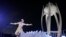La championne olympique sud-coréenne de patinage artistique Yuna Kim  lors de la cérémonie d'ouverture des Jeux olympiques d'hiver de 2018 à Pyeongchang, le 9 février 2018.