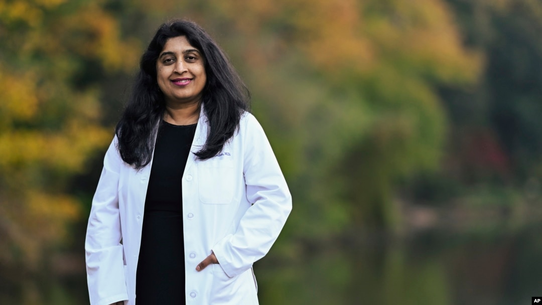 Dr. Padma Gulur, specijalistkinja za bolove sa Univerziteta Djuk koja proučava upotrebu ketamina, kaže da vidi potencijal za terapije ketaminom, ali upozorava da to nosi i značajne rizike.