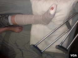 Khrystyna Shevchenko was injured covering looting in Santa Monica, California, on May 31, 2020. (VOA/Khrystyna Shevchenko)