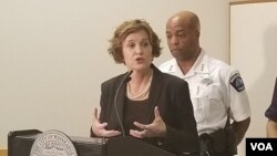 Betsy Hodges 