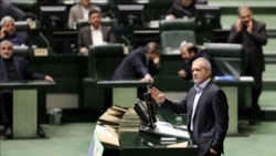 ترفندهای تکراری جمهوری اسلامی: پس‌گرفتن لایحه سانسور و دعوت از ایرانیان خارج‌ از کشور