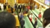 Nouveau pugilat au parlement en Ouganda 