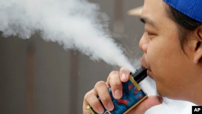 Trump Suggests Pulling Some Flavored Vapes Temporarily