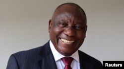 Rais Cyril Ramaphosa akiwa na furaha baada ya uwamuzi wa ICJ.