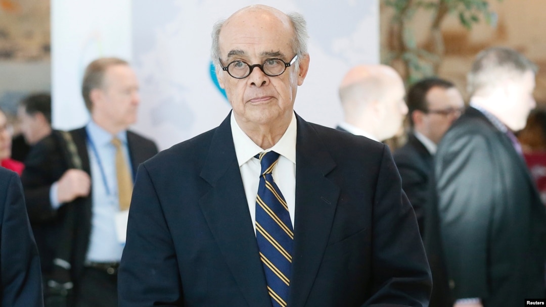 FILE - Peru's Foreign Minister Ricardo Luna Mendoza attends a meeting of the "Alianza del Pacifico" (Pacific Alliance) summit in Vina del Mar, Chile, March 15, 2017. 