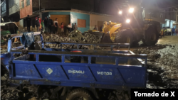 Fotografía divulgada por el ministerio de vivienda en Perú tras las intensas lluvias de la noche del lunes 11 de noviembre de 2024, en Huánuco, Perú. [Cortesía: Ministerio de Vivienda de Perú]