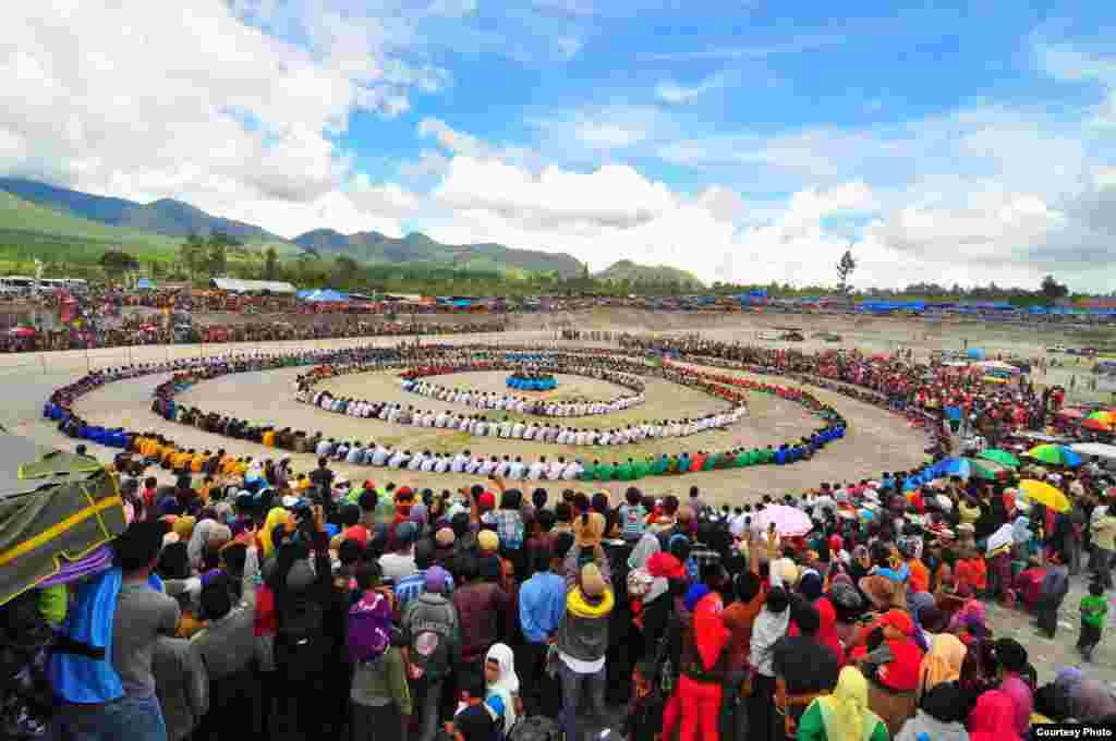 2191550 - Didong dance