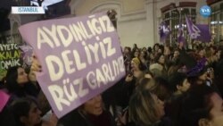 Kadınlar 8 Mart’ta Taksim’de Buluştu
