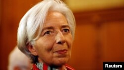 Direktur International Monetary Fund (IMF) Christine Lagarde saat hadir dalam pengadilan di Paris, 12 Desember 2016 lalu (foto: dok).