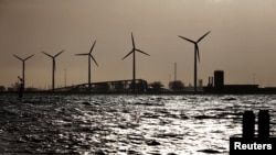 آرشیو: تاسیسات انرژی بادی هلند