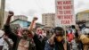 Manifestation contre la brutalité policière dans le bidonville de Mathare à Nairobi, au Kenya, le 8 juin 2020. (Photo AP)