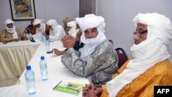 FILE - Ethnic Tuareg and Arab militias from Mali meet on August 28, 2014 in Ouagadougou, Burkina Faso, to talk about a homeland in northern Mali (called Azawad) they lay claim on, ahead of peace negotiations with the government. (file photo)