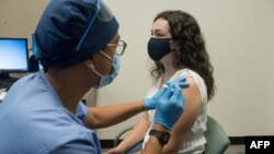 지난달 5일 미국 디트로이트에서 모더나 사가 개발한 신종 코로나바이러스 백신 임상시험이 진행됐다.