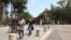 台湾著名学府-台大校本部的前门外景(美国之音杨晨拍摄 资料照片)