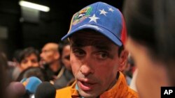 El líder opositor venezolano Henrique Capriles fue inhabilitado por el Gobierno para postularse a la reelección como gobernador.