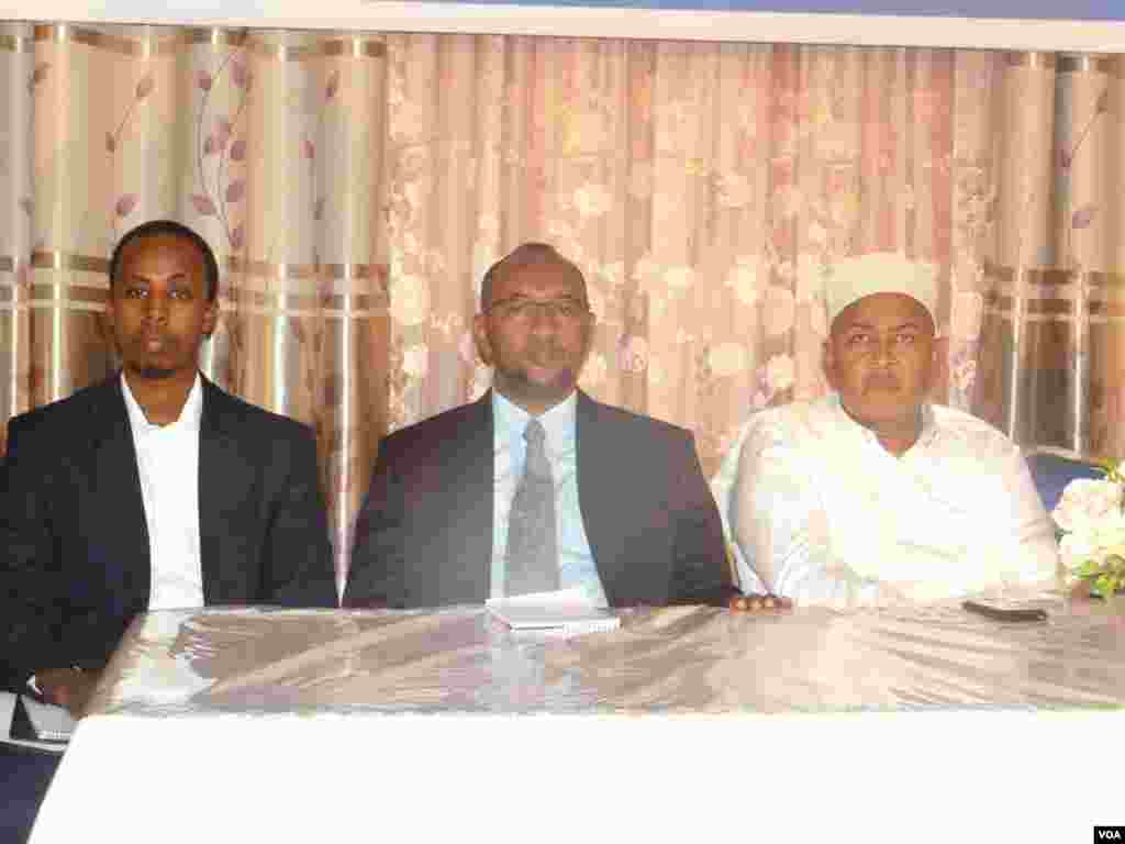 Laanta Af-Soomaaliga ee VOA oo &quot;Kulan Dadweyne&quot; oo looga hadlayo Dhalinyarada iyo Tahriibka ku qabatay magaalda Hargeysa, June 14, 2013.