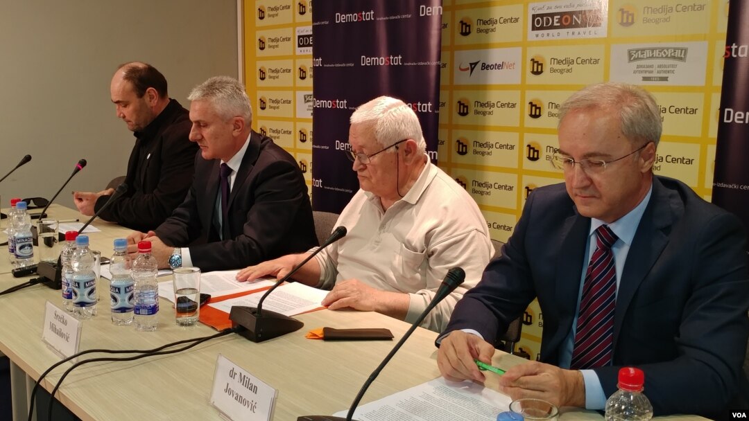 Učesnici konferencije Demostata