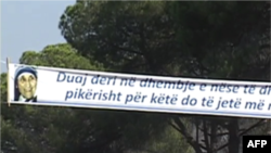 Tirana nderon Nënë Terezën në 100 vjetorin e lindjes
