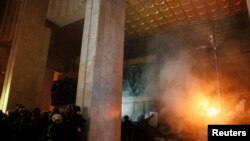 Des manifestants anti-gouvernementaux à Kiev en Ukraine