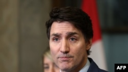 El primer ministro canadiense, Justin Trudeau, habla en una conferencia de prensa en Ottawa, Canadá, el 4 de marzo de 2025.