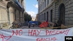 Fuerzas políticas bolivianas a favor y en contra del expresidente Evo Morales llegan a un acuerdo para enviar al Congreso un proyecto de ley que permitiría llamar a nuevas elecciones presidenciales. Foto Yuvinka Avilez.