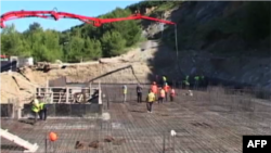 Furnizimi me ujë të pijshëm gjatë verës në Tiranë