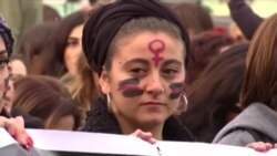 برپایی تظاهرات در نقاط مختلف جهان به مناسبت روز جهانی مبارزه با خشونت علیه زنان