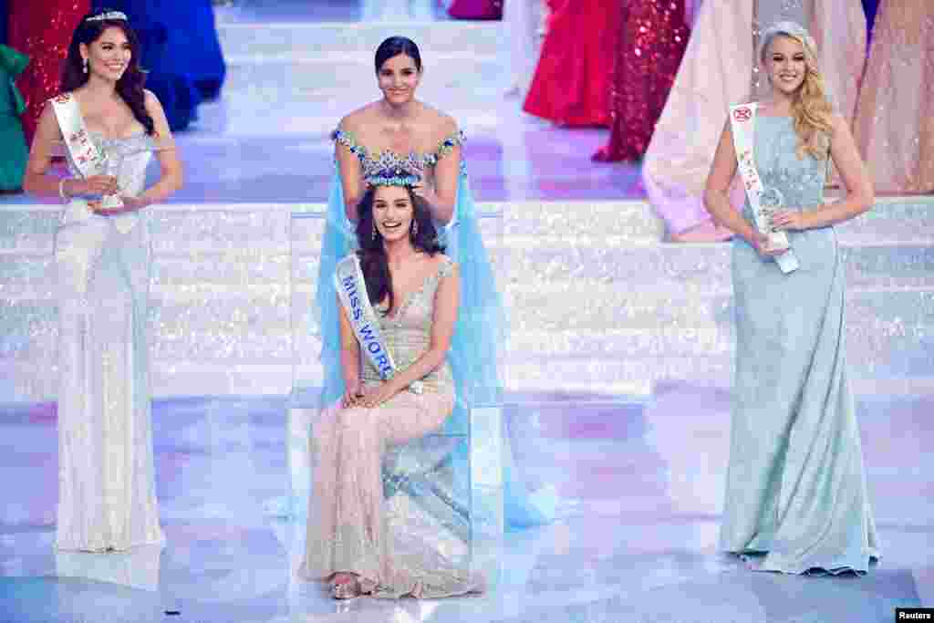 Miss India Manushi Chhillar is crowned as Miss World at the Miss World pageant in Sanya, Hainan province, China, Nov. 18, 2017.