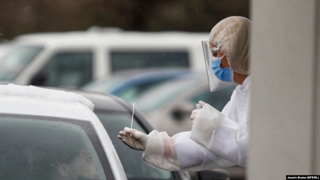 Bosnia-Herzegovina - Coronavirus testing in Sarajevo, 16Mar2021