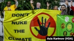 Protest klimatskih aktivista tokom COP29 u Bakuu (18. novembra 2024.)