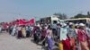 အခြေခံလုပ်ခလစာတိုးရေး လှိုင်သာယာမှာ အလုပ်သမားတွေ ဆန္ဒပြ (သတင်းဓာတ်ပုံ- မြန်မာနိုင်ငံဆိုင်ရာ အလုပ်သမားသမဂ္ဂများကွန်ယက်)