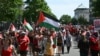 تجمع هزاران معترض حامی فلسطینیان در واشنگتن؛ انتقاد به سیاستهای کاخ سفید در قبال عملیات نظامی اسرائیل