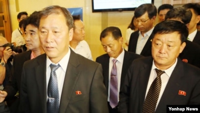 전문가들의 예측과 언론 반응