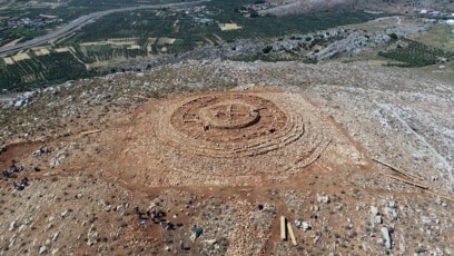 4,000-year-old Building Discovered in Greece