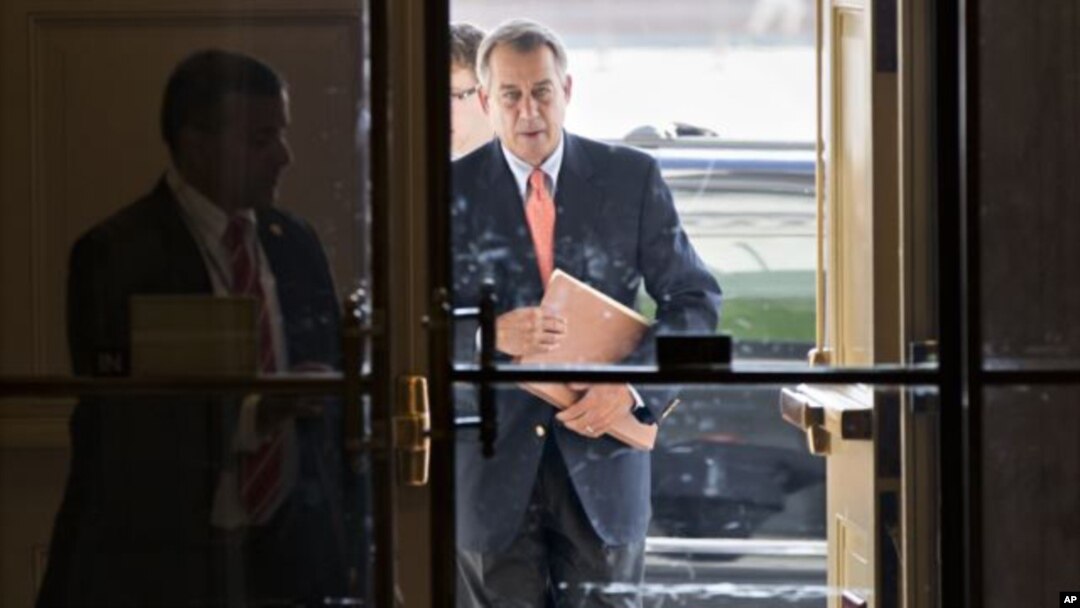John Boehner, presidente de la Cámara de Representantes, llega al Capitolio el sábado 5 de octubre. 