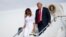 El presidente de EE.UU. Donald Trump y la primera dama Melania Trump llegan en el Air Force One a l aeropuerto municipal de Morristown, Nueva Jersey, el viernes 27 de julio de 2018, de camino al Trump National Golf Club en Bedminster, N.J. (AP/Carolyn Kaster). El mandatario estadounidense amenazó con permitir un cierre del gobierno si los demócratas en el Congreso no aprueban sus demandas sobre el muro y cambios a las leyes de inmigración.