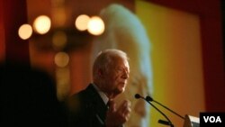 El ex presidente de Estados Unidos, Jimmy Carter, se recupera en un hospital en Cleveland, Ohio.